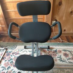 バランスチェア　姿勢サポート椅子