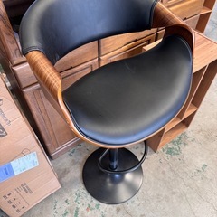 決まりました☆カウンターチェア☆1脚のみ☆デザイン家具☆格安☆中古☆配達相談可能☆早い者勝ち🫵🏾新生活に♪の画像