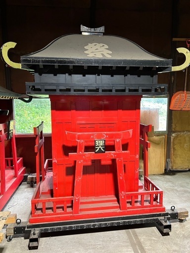 お祭り　お神輿
