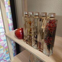 募集中／ フラワー 花 花瓶 オイル フラワー リンゴ 林檎 造花 インテリア 雑貨 お洒落 最安 美品 アンティークの画像