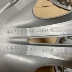 ホンダ　ホイールキャップ４枚の画像