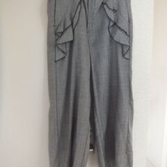 新品タグ付きVirgirl(関西ファッション協会)フリル付きチェックパンツ　Lサイズ　1990円の品の画像