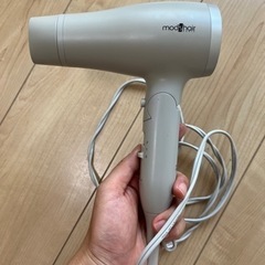 ヘアードライヤー