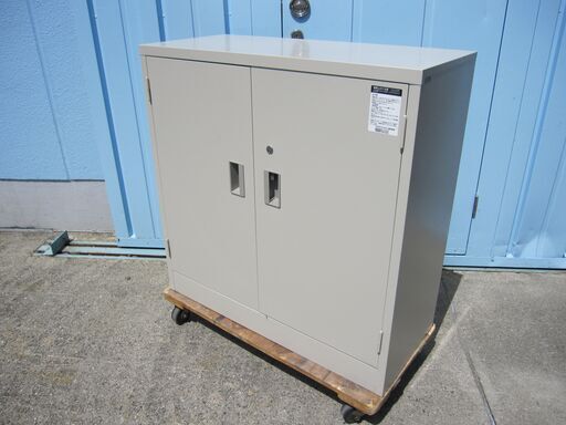 両開き書庫　鍵あり　ニューグレー　コクヨ製　SH-330F１NC
