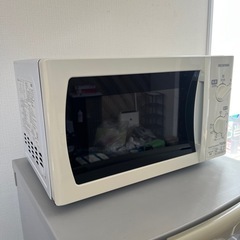 電子レンジ　汚れあり　動作は問題なし