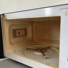 電子レンジ　汚れあり　動作は問題なしの画像