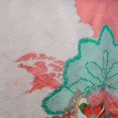 振袖【正絹 アンティーク調 】金刺繍 草花 絞り シミあり☆札幌市白石区☆店頭お引き取り歓迎【自社配送は札幌市内限定】の画像
