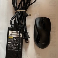 富士通　液晶一体型パソコン　中古の画像