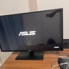 ASUSモニター　32インチの画像