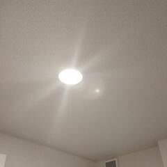 LED電球付きLED照明器具の画像