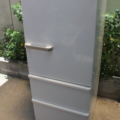 AQUA 冷蔵庫 AQR-27H（W) 272L 右開き 2019年製 良品・美品の画像