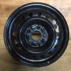 スチールホイール　15インチ　5.5J　PCD114.3　5穴　ET約45　ハブ径約67　鉄チンの画像