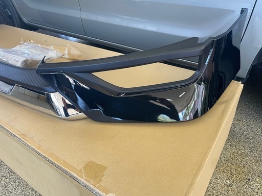 新品セレナハイウェイスターVフロントバンパースポイラー (HAMAJI