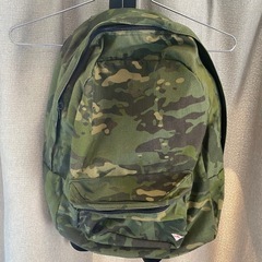 melple迷彩リュック