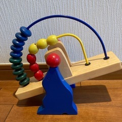 ルーピング　木のおもちゃ