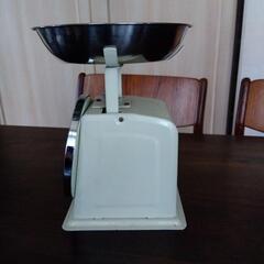 お盆に処分しようかと思っています!ダルトンのはかり　スケールの画像