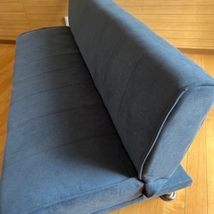 軽トラックでご希望場所まで配達できます！3〜4人掛け　ソファベットの画像