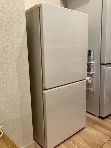 冷蔵庫110L ユーイング UR-F110F 2014年製