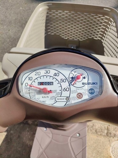 スズキ　レッツバスケットCA4AA