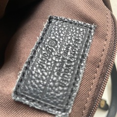 BEAUTY&YOUTHショルダーバッグの画像