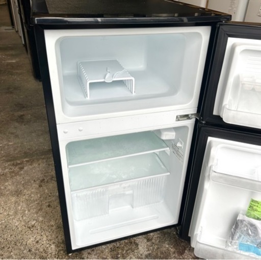 札幌市内配送可 美品 23年製 comfee' コンフィー 90L 2ドア冷蔵庫 RCT90BL(E) 右開き