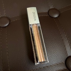 ズーシー　リキッドアイシャドウ