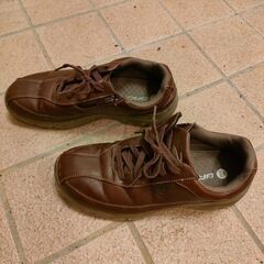 BROOKS ブルックス スニーカー 25.5cmの画像