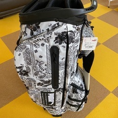 新品未使用 PUMA キャディバッグ　ゴルフバッグの画像