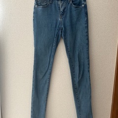 レディース　スキニーパンツ2本の画像