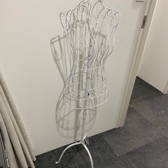 ワイヤーマネキンの画像