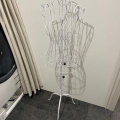 ワイヤーマネキン
