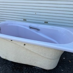 無料！水溜め 貯水などに バスタブ 浴槽
