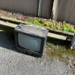 【ジャンク】ナショナル　ブラウン管テレビ　TH19-L14VR