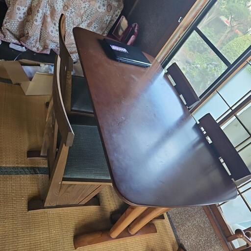 4人がけテーブル