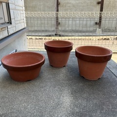 陶器の鉢　3個セットの画像