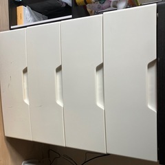 衣装ケース
