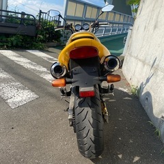 【燃料計付き中期モデル】 HONDA HORNET250（ホーネット250）の画像