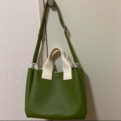 ショルダーバックの画像