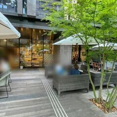 ホール、キッチンの画像