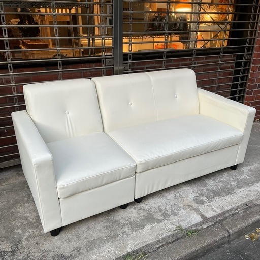 【池上店】 ニトリ　NITORI ソファ　Nシールド　白　ホワイト　合皮　ソファー　2.5p 3p コンパクト　ラブソファ　2人掛け　3人掛け　汚れに強い　フェイク　レザー　fake leather sofa white compact good condition 検　レザーソファ