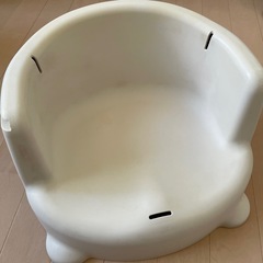 【決定しました】ベビーチェア　テーブル付きの画像