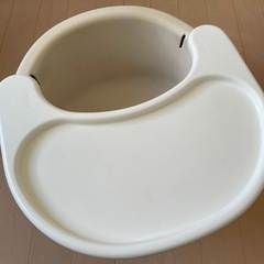 【決定しました】ベビーチェア　テーブル付きの画像