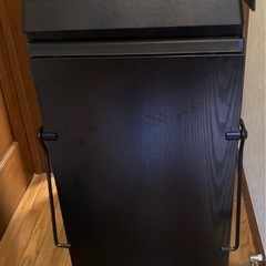ズボンプレッサー
