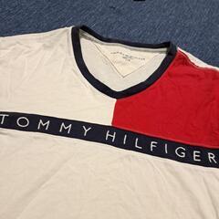 TOMMY HILFIGER Tシャツの画像