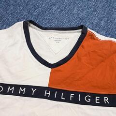 TOMMY HILFIGER Tシャツの画像