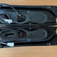 ハイエーステールランプ美品の画像