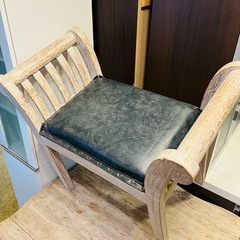 《売約済》【武蔵小山店】 オールドチーク　チーク無垢材　クラブチェア　カルティニチェア　アンティークウォッシュ　ホワイト　検　ヴィンテージ　ビンテージ　アンティーク　イス　椅子　ベンチ　スツール　の画像