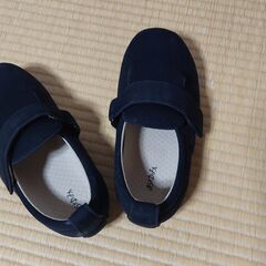 介護用靴　25.0ー25.5cm（取りに来ていただける方に差し上...
