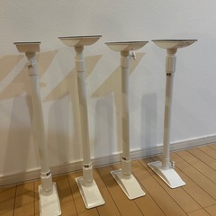家具転倒防止　突っ張り棒の画像