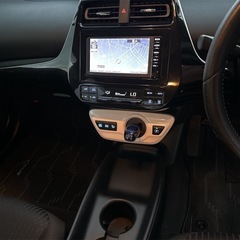 トヨタ　プリウス　　平成27年車の画像